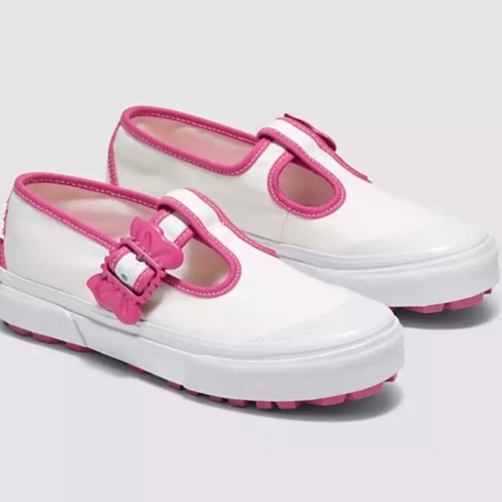 Barbie x Vans | Style 93 DX Sneakers
